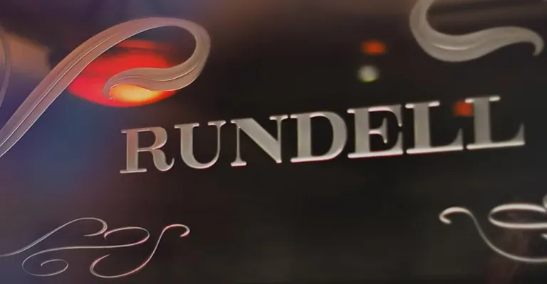 ランデルの店内