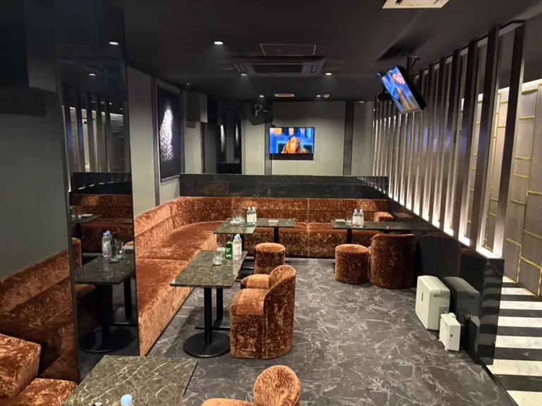 セバスチャンの店内
