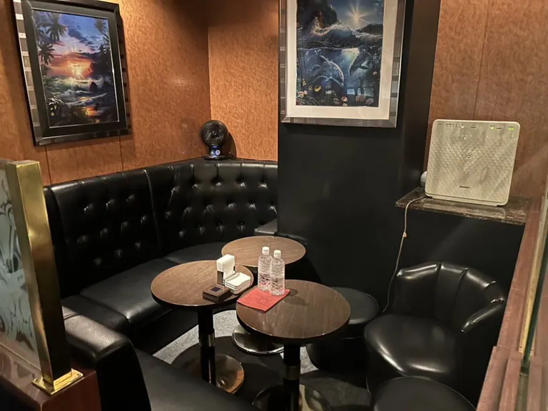 VIP （横浜VIP倶楽部）の店内