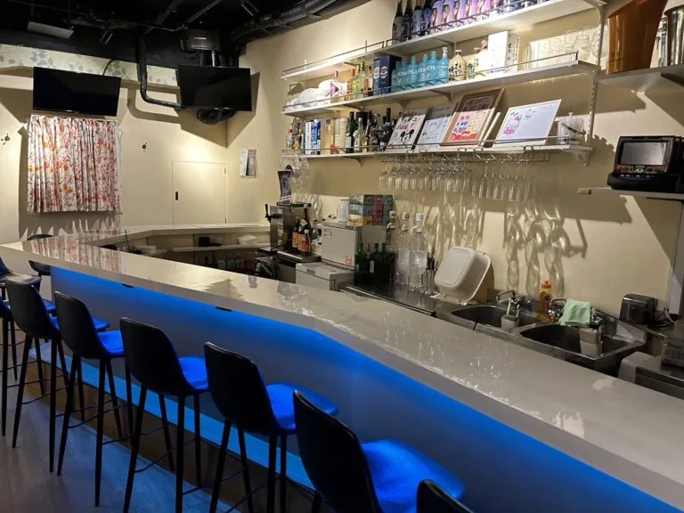 ラグジュアリーの店内