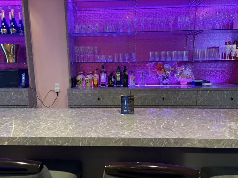 エーピンクトーキョーの店内
