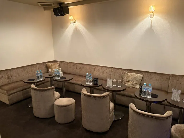 クロムの店内