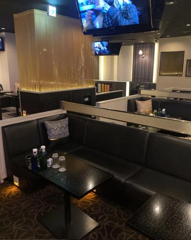 所沢　バビロンの店内