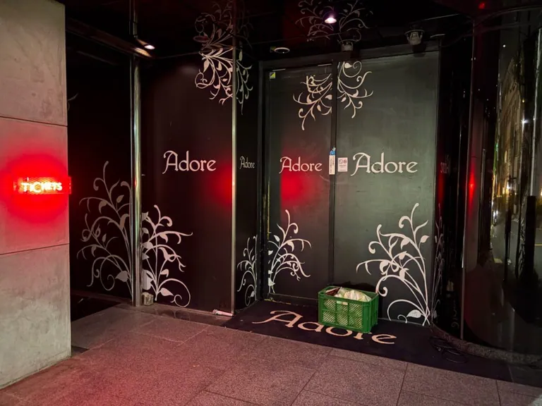 アドアの店内