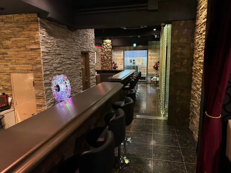 モアナ昼の店内