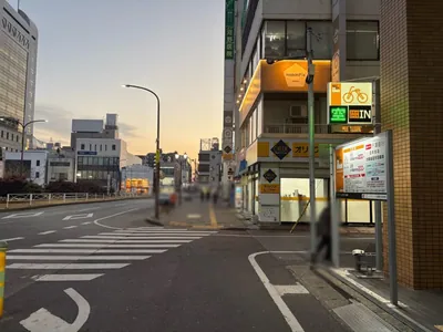 五井　エデンへの道順 4／7：一つ目の右手路地を右折します。