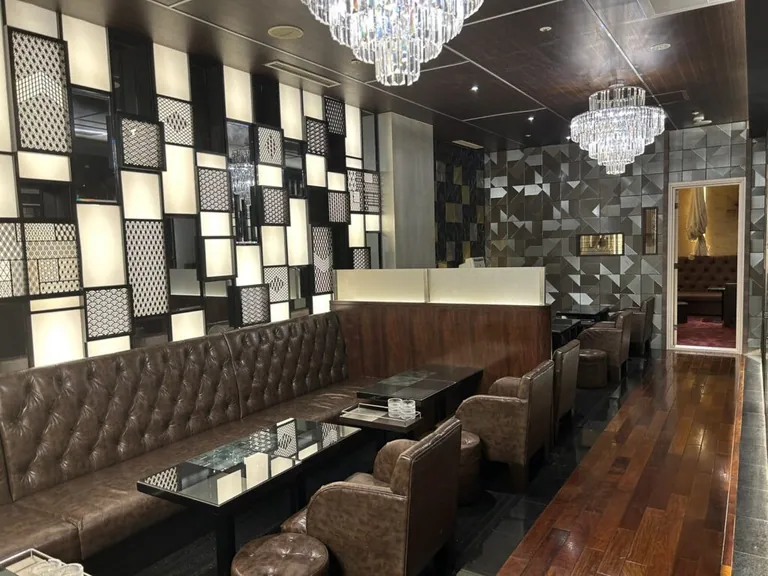 モノリスの店内
