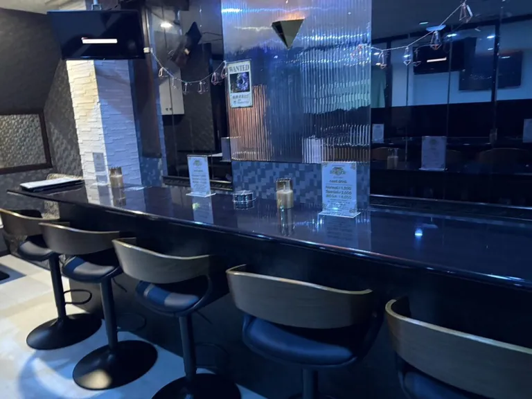 バーナーの店内