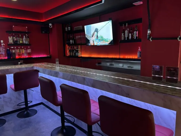 エグゼ （GIRL’S BAR EXE）の店内