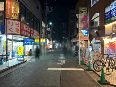 スピカへの道順 3／5：直進します。