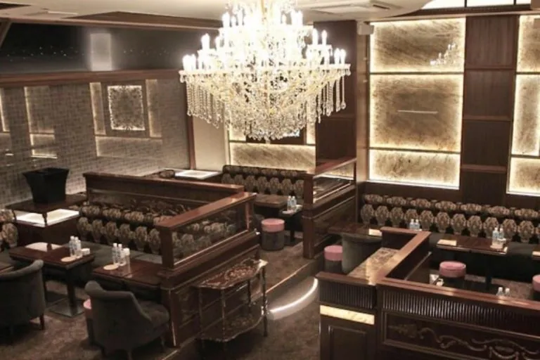 ビオラの店内