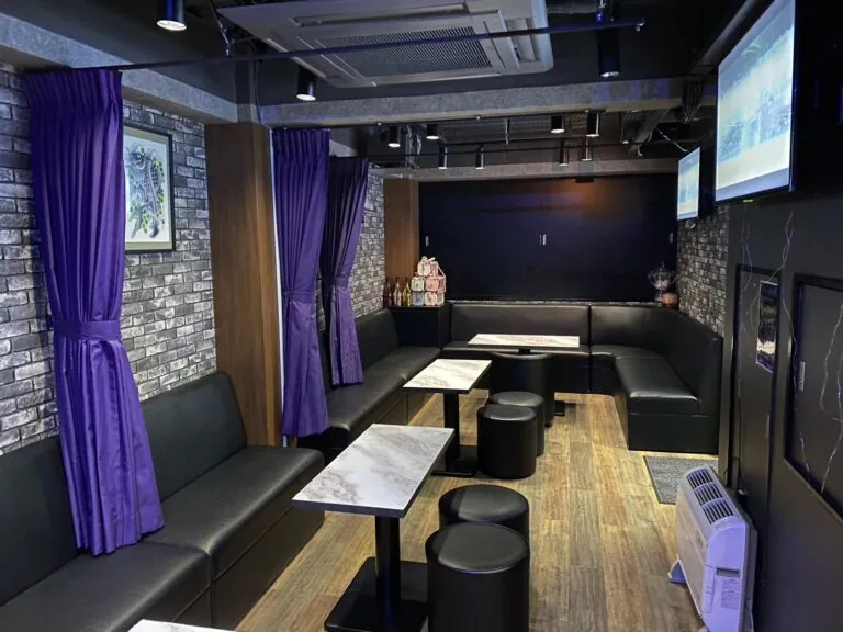 プラナの店内