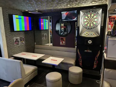 バウズーム （BOW×ZOOM）の店内