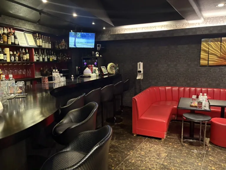 ルージュノワールの店内