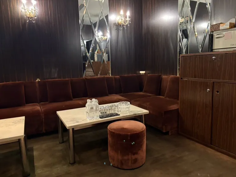 レビアの店内