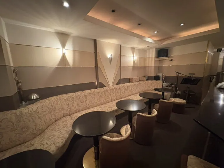 ひろ恵 （ヒロエ）の店内