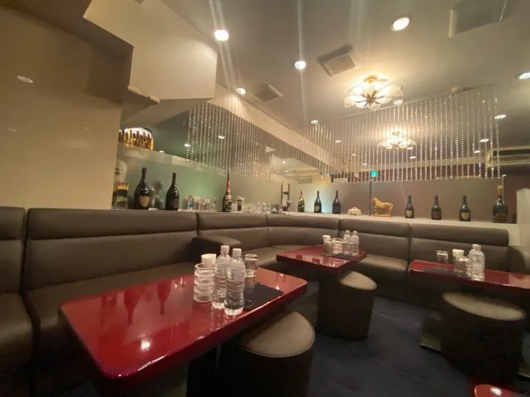 レイの店内