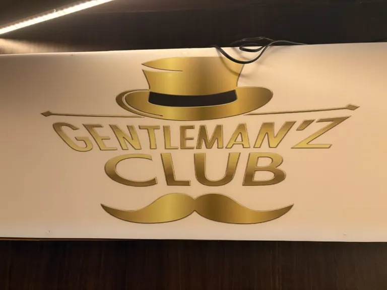 北千住 ジェントルマンズクラブ (GENTLEMAN’Z CLUB)の店内