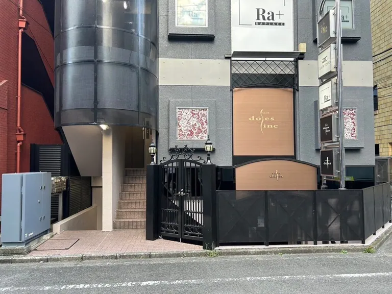 ドレスラインの店内