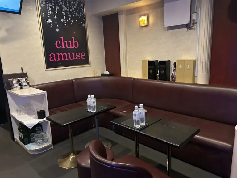 アミューズの店内