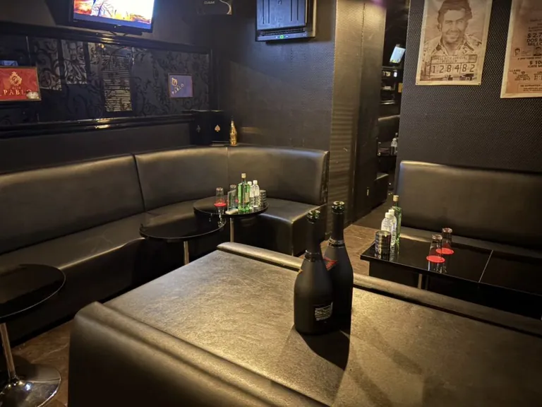 カポネの店内
