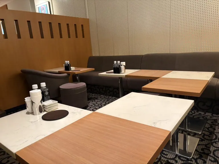サロンの店内