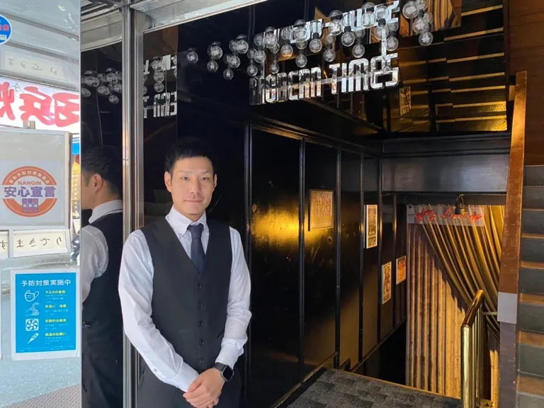 モダンタイムスの店内