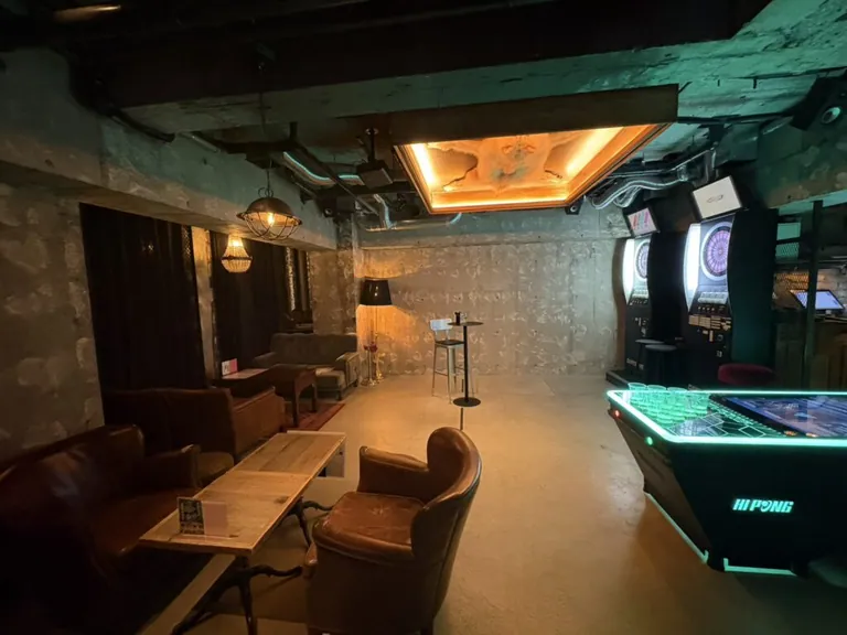 バニーラウンジB4の店内