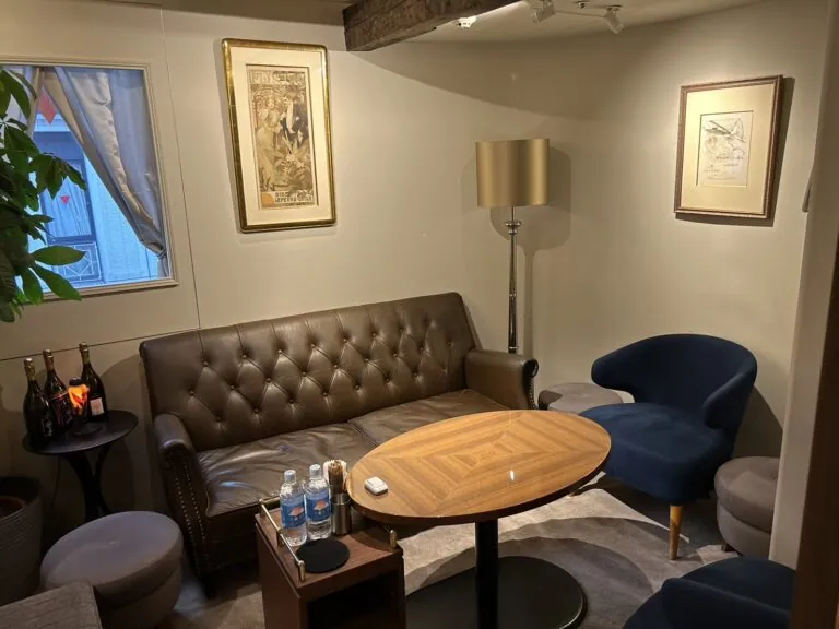 モネ （MoNe＋）の店内