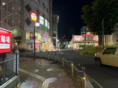 マウンテン （山）への道順 6／10：交差点を左折します。
