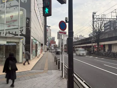 シギラへの道順 6／9：五叉路を右から二つ目の道を進みます。