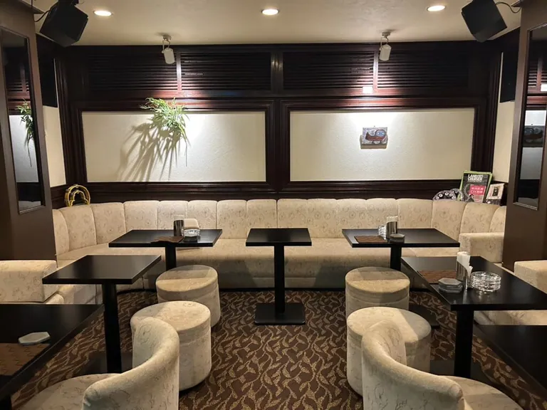 オハナの店内