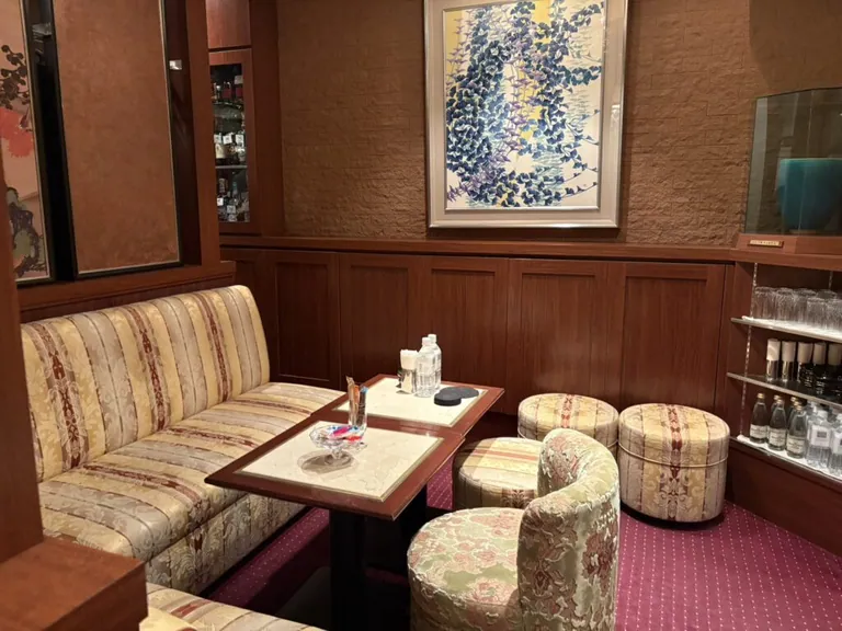 利久 （リキュウ）の店内