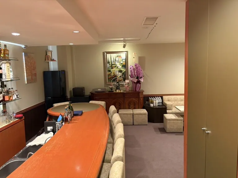 聖 （セイ）の店内