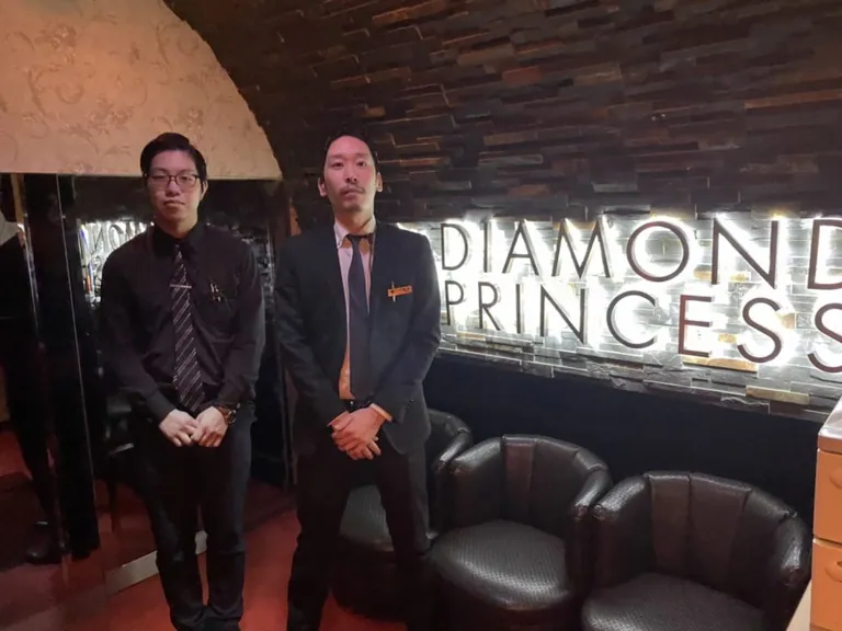 ダイヤモンドプリンセスの店内