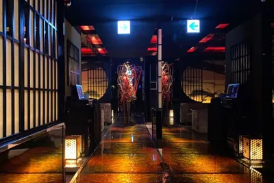 蓮 （レン）の店内
