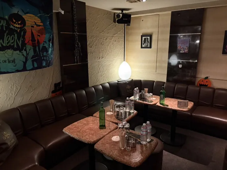 ハイアット朝の店内