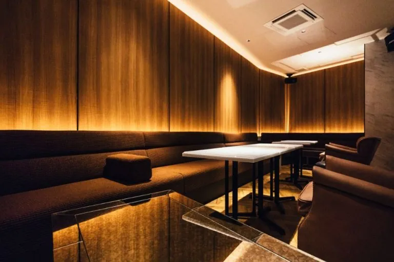 センサーの店内