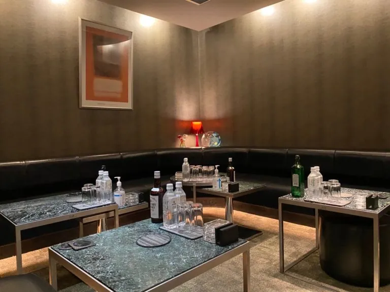 グローブZの店内