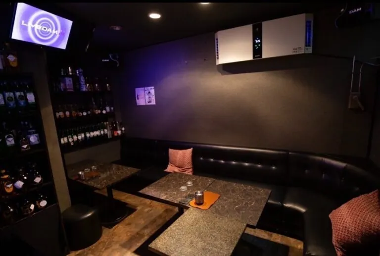 アモーレの店内