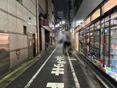 カナロアへの道順 5／8：直進します。