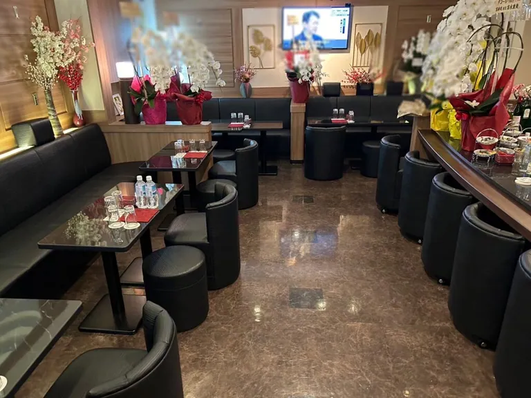 ダコールメイ （D’ACCORD May）の店内