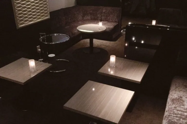 バージュの店内