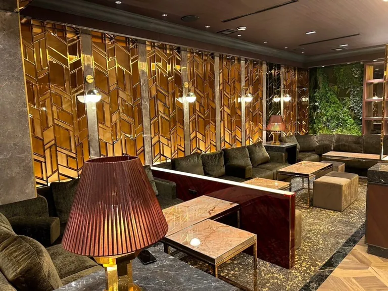 ベルラウンジの店内