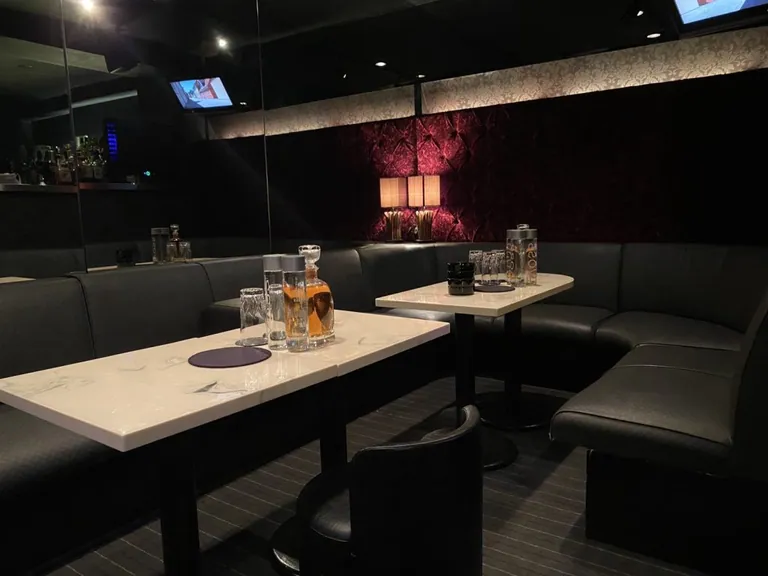 自由が丘 葉月 (ハヅキ)の店内