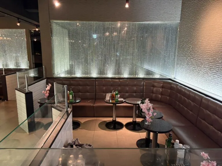 美熟女 （ビジュクジョ）の店内