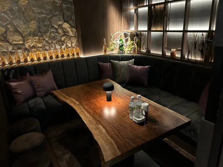 クラブJ（クラブジェイ）の店内