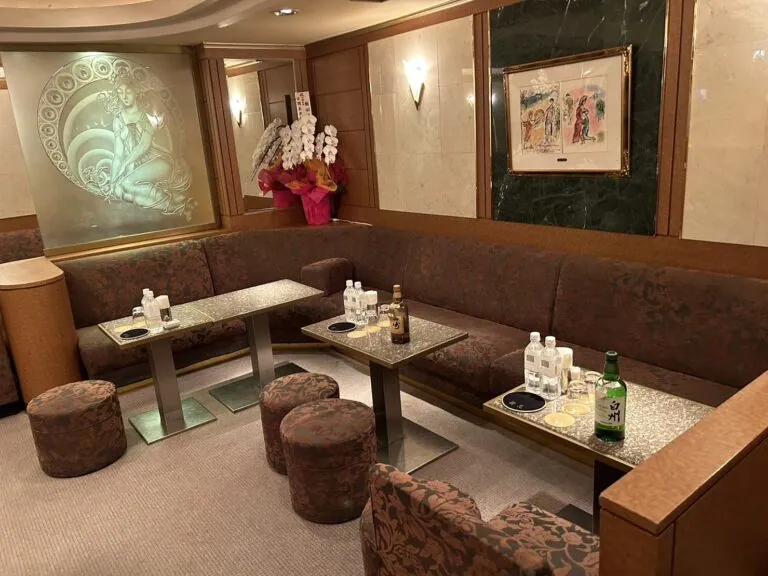 舞花 （マイカ）の店内