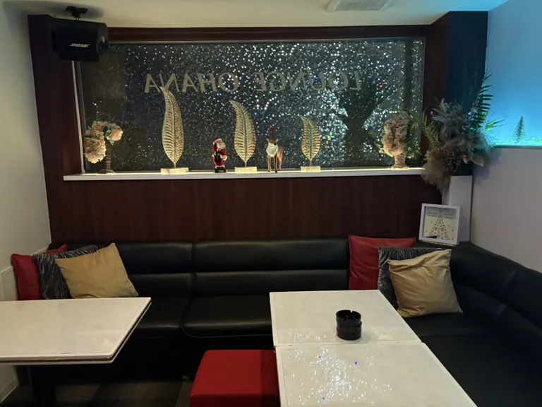北浦和 オハナの店内