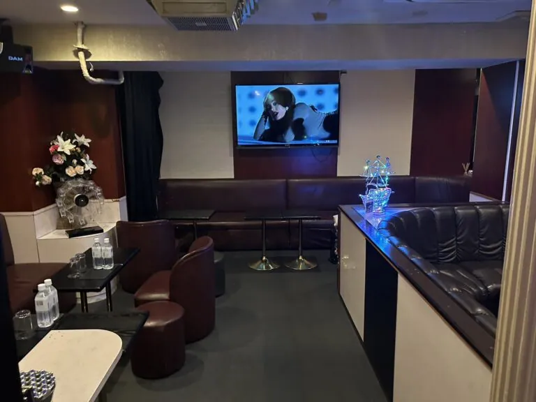 アミューズの店内